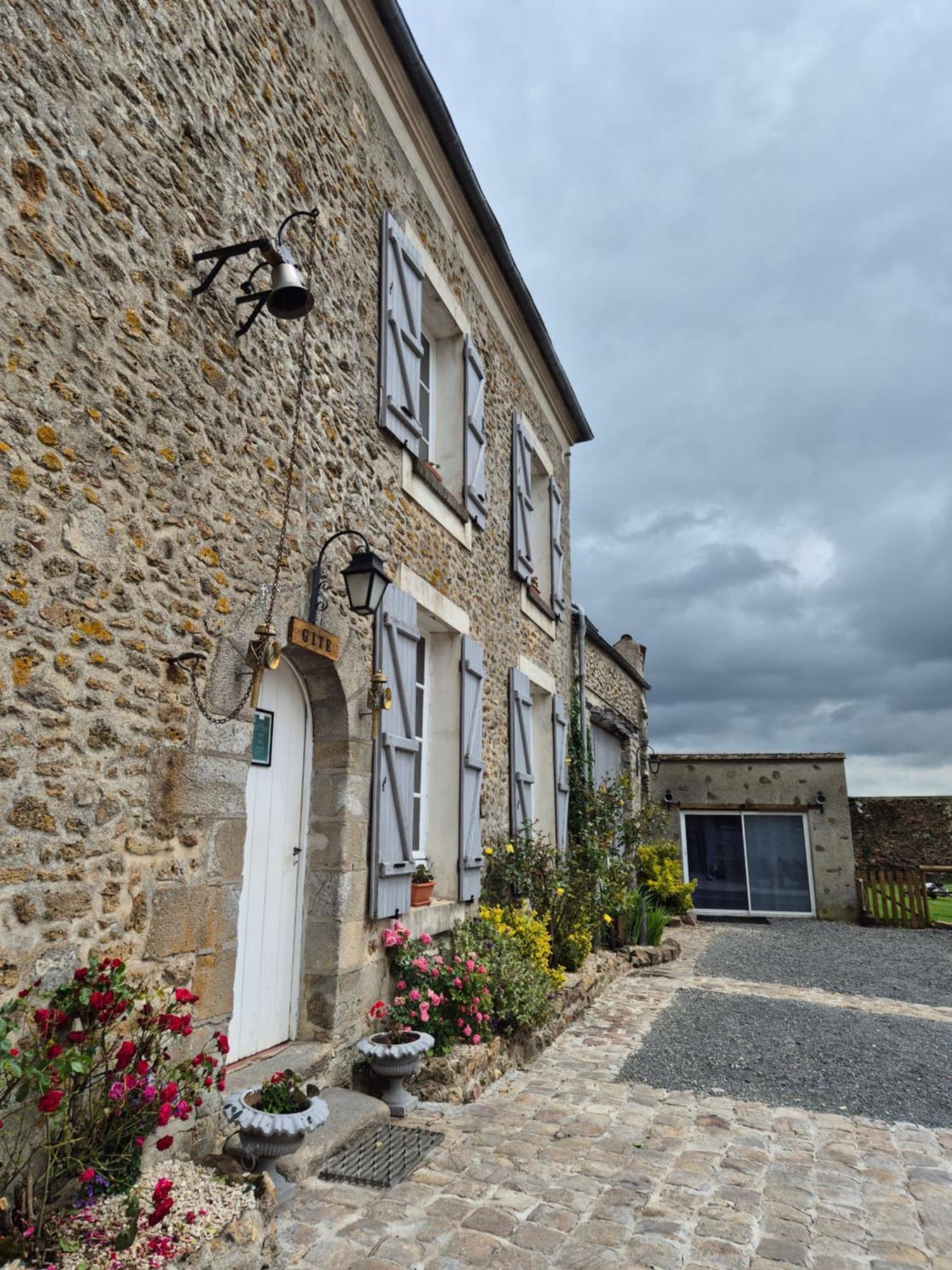 丰特奈·特雷斯格尼 Domaine De La Ferme De Jean Grogne酒店 外观 照片
