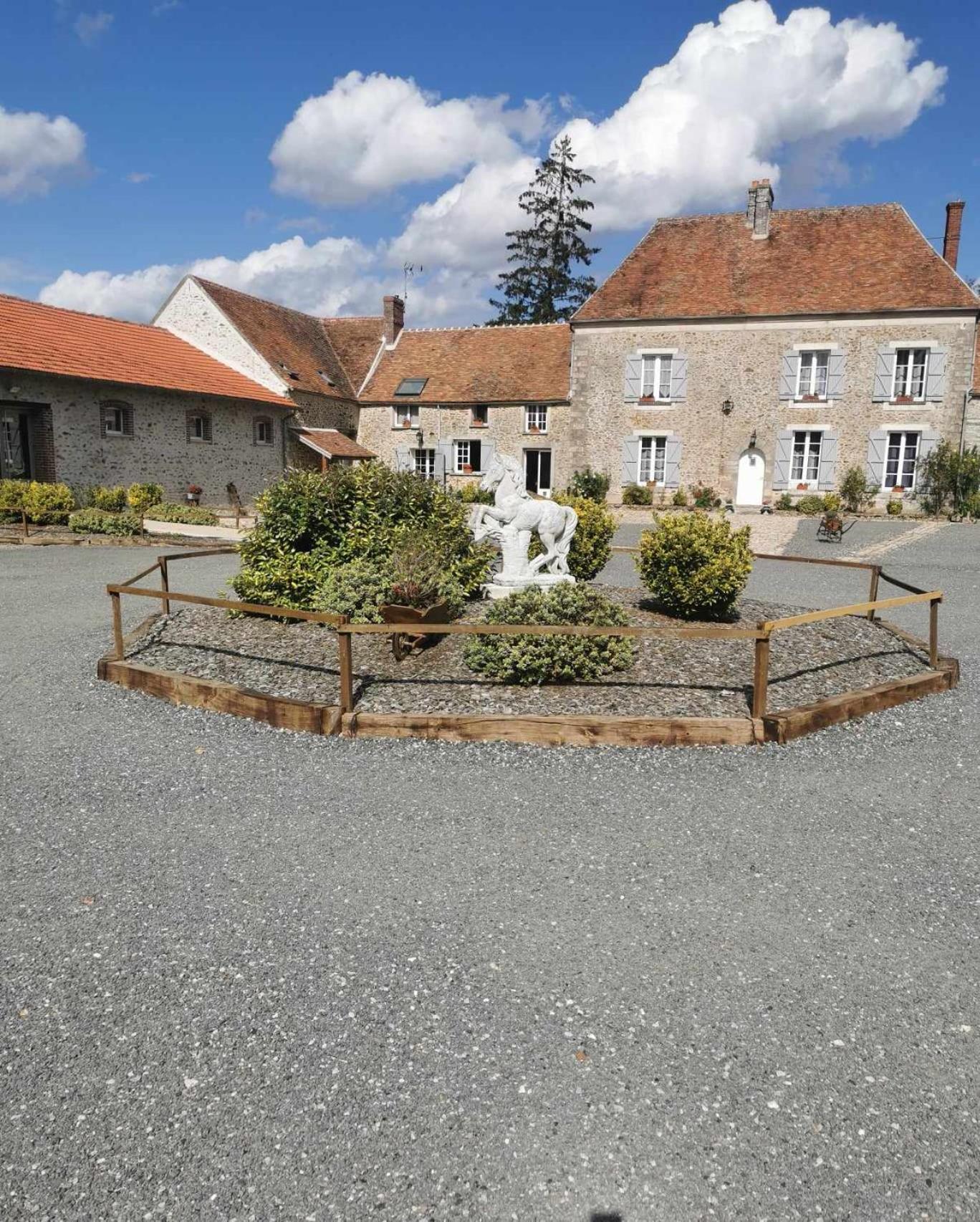 丰特奈·特雷斯格尼 Domaine De La Ferme De Jean Grogne酒店 外观 照片